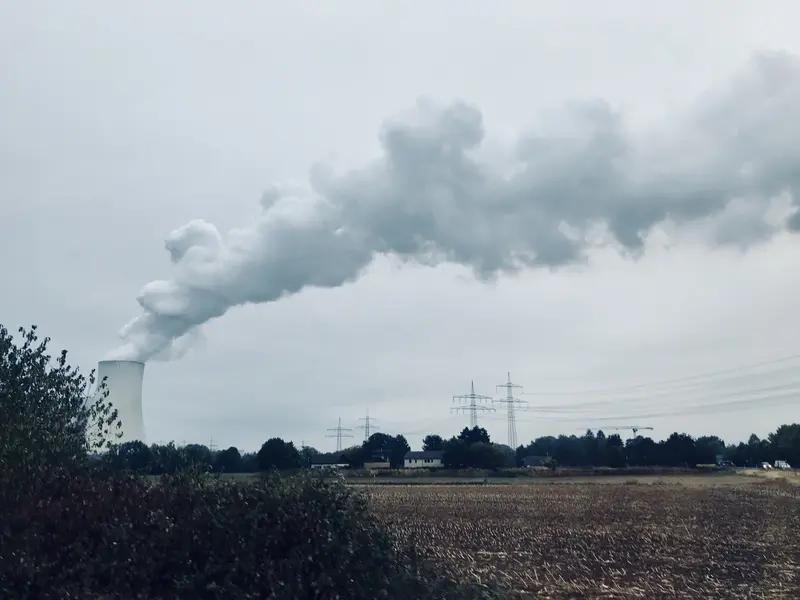 德国若重启核能，对欧洲能源市场影响巨大。从能源结构看，德国2023年关闭核电站后