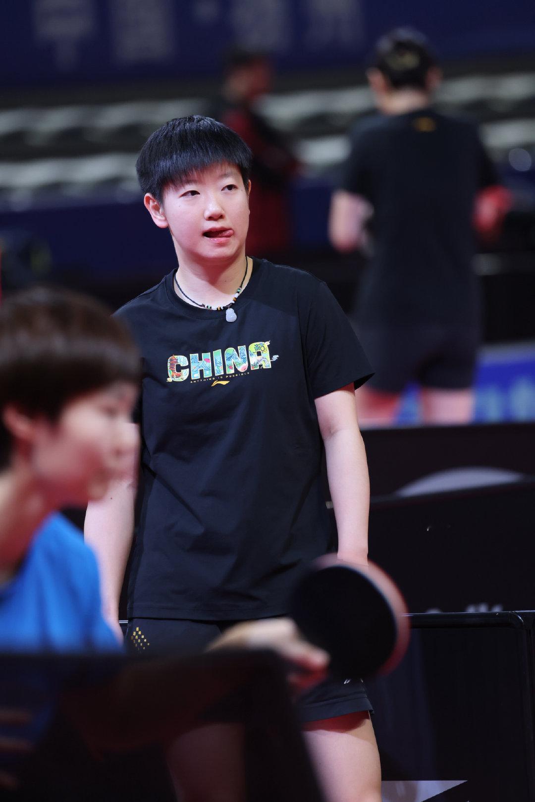 今天我们相聚在这里，是为我们共同喜欢的运动员孙颖莎，让我们一起庆祝她的生日；感谢