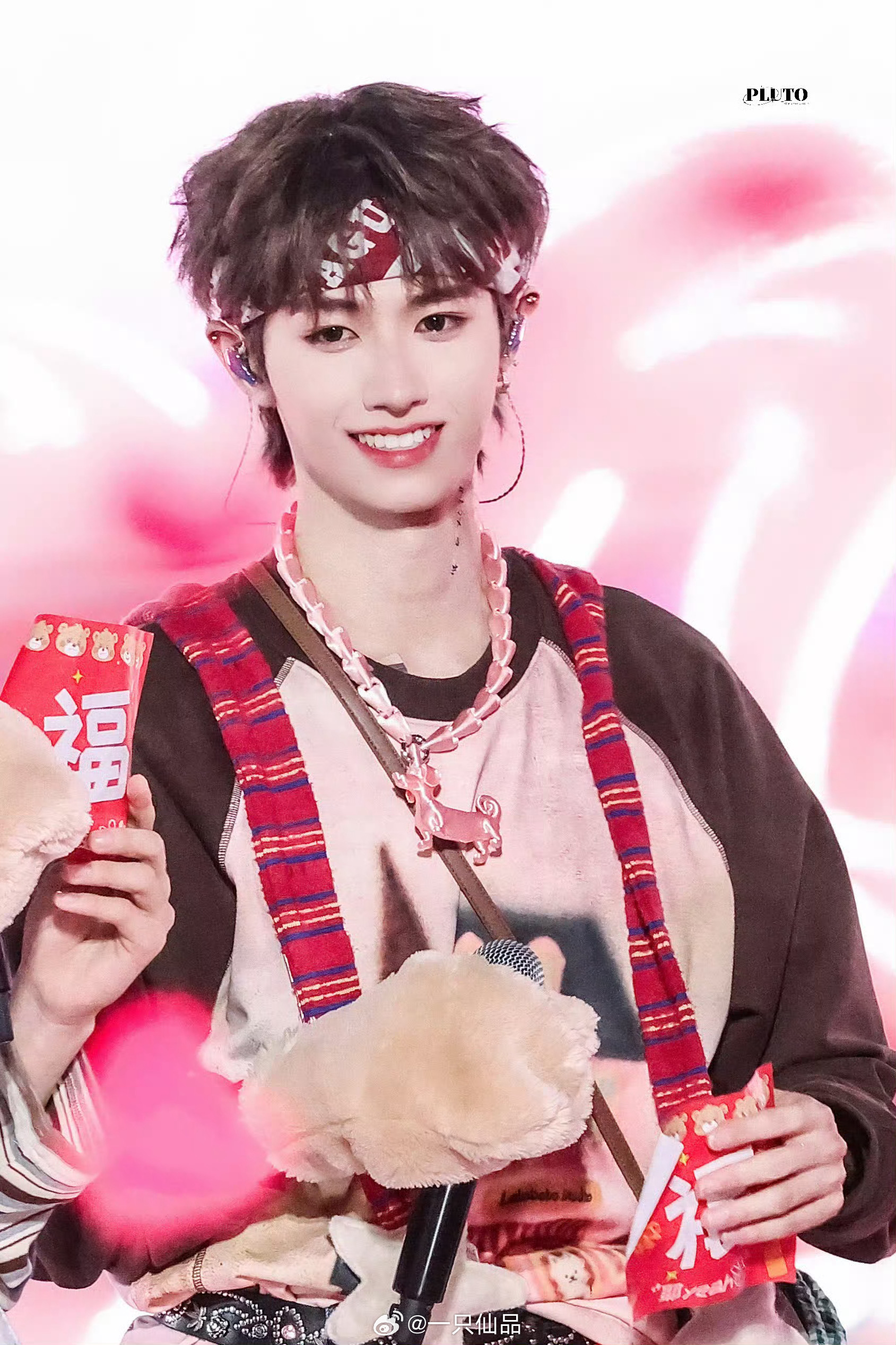 藏高会只知道351朱志鑫是真的帅，是真有实力 