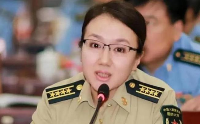 可真能整！军事专家李莉，近两三年在公开媒体节目里对俄乌、中东等战事的评论，多次被