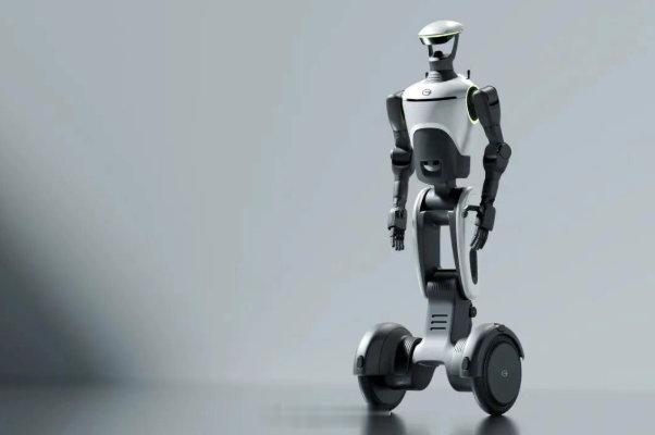 广汽集团孵化成立慧仑科技，以独立主体进军具身智能机器人市场。公司已成功研发四代产