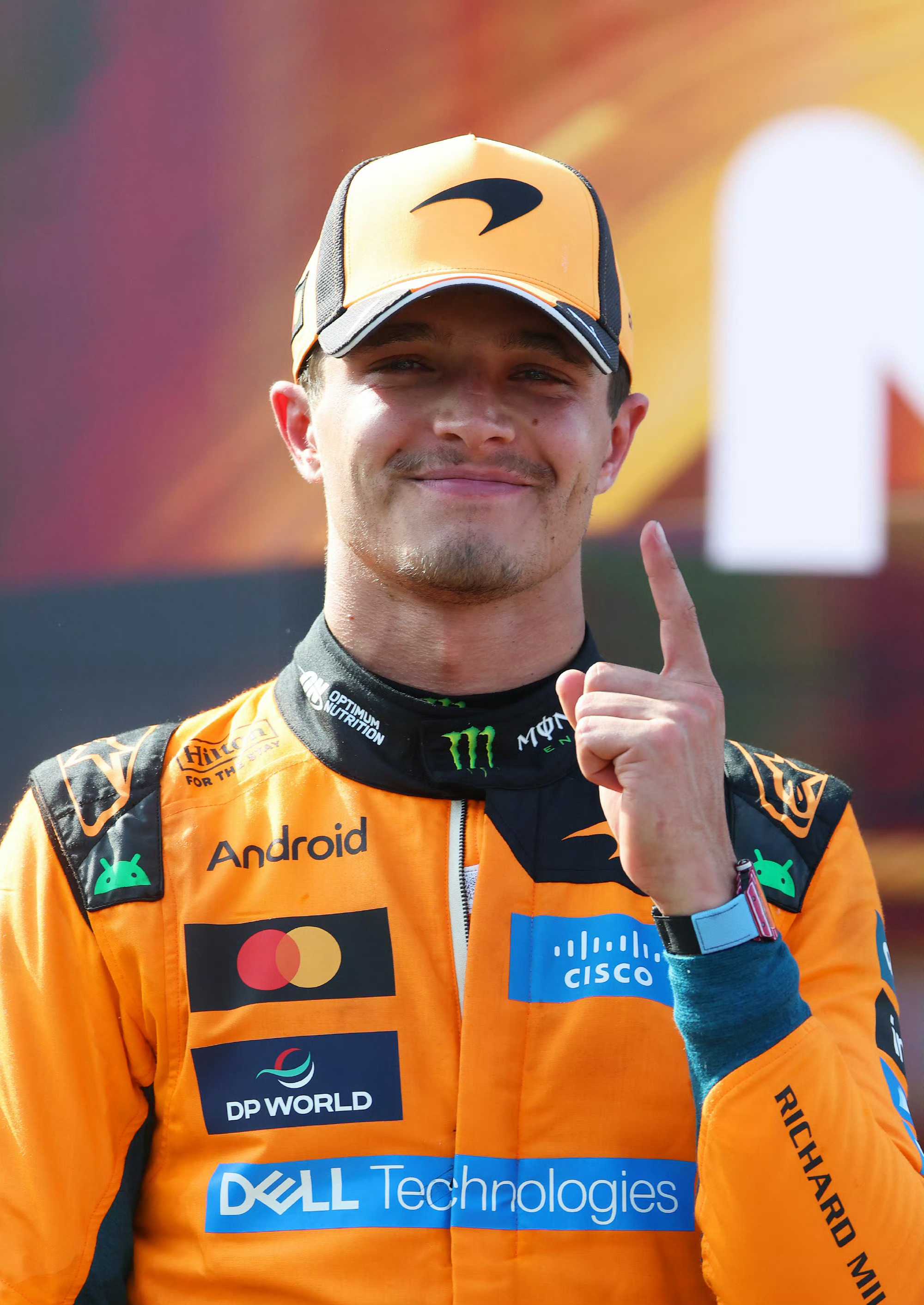 诺里斯匈牙利两连冠，2020年首位在匈牙利pole to win车手！！！生涯第