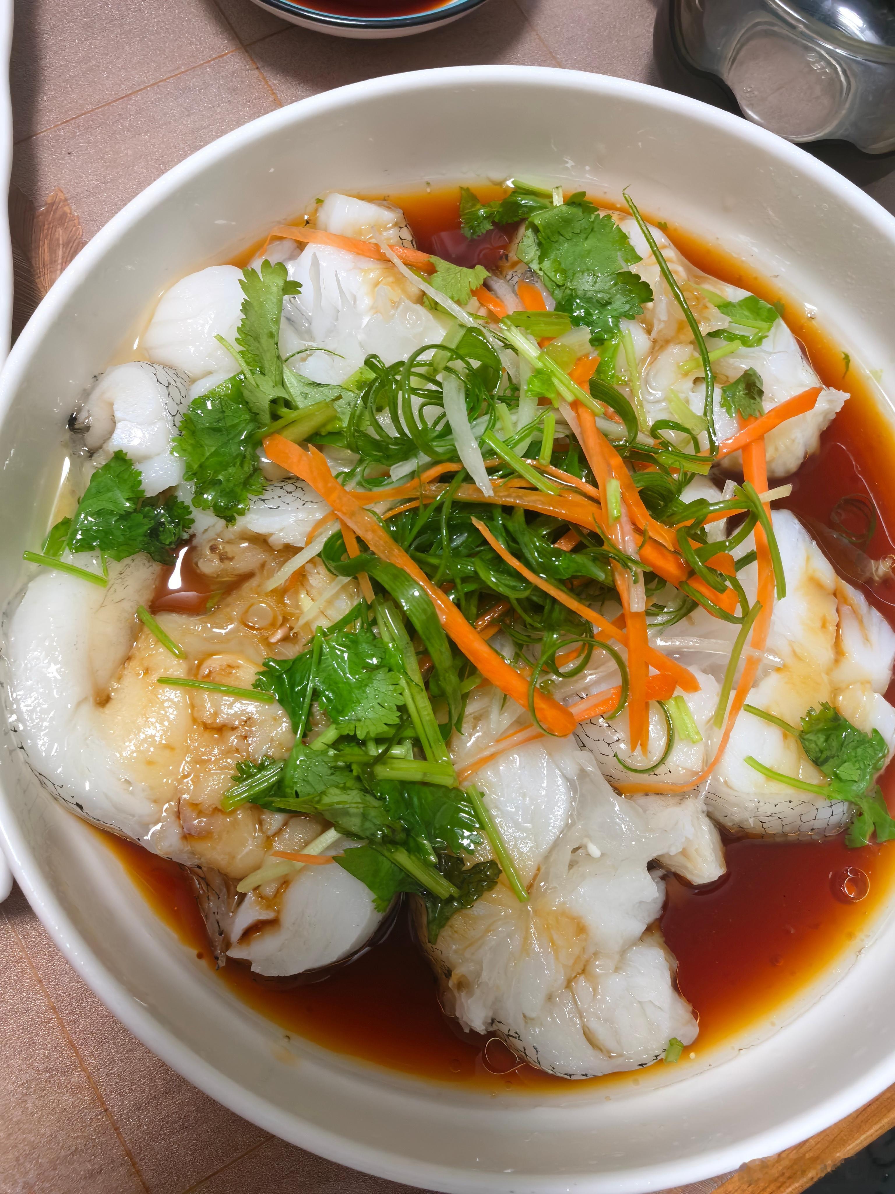 选择困难症最该有的饭搭子  有选择困难症的人，最幸运的就是拥有一个神仙饭搭子。不