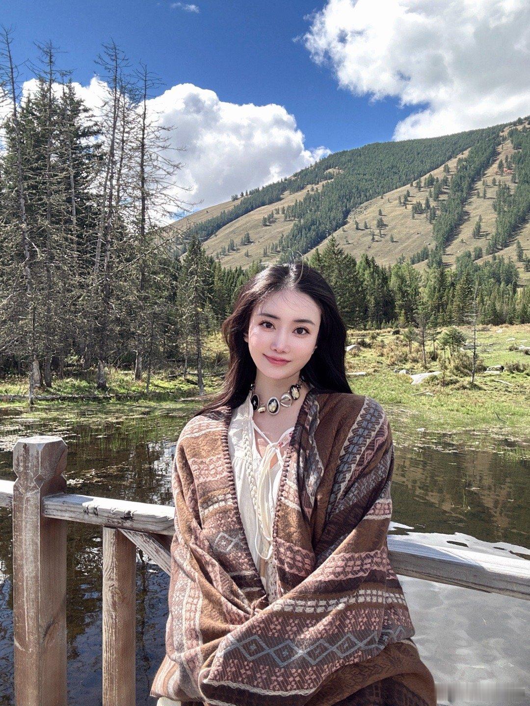 山前山后，各有风景。有风快乐，无风自乐。别烂在过去，听我的，大胆往前走🍃#能量