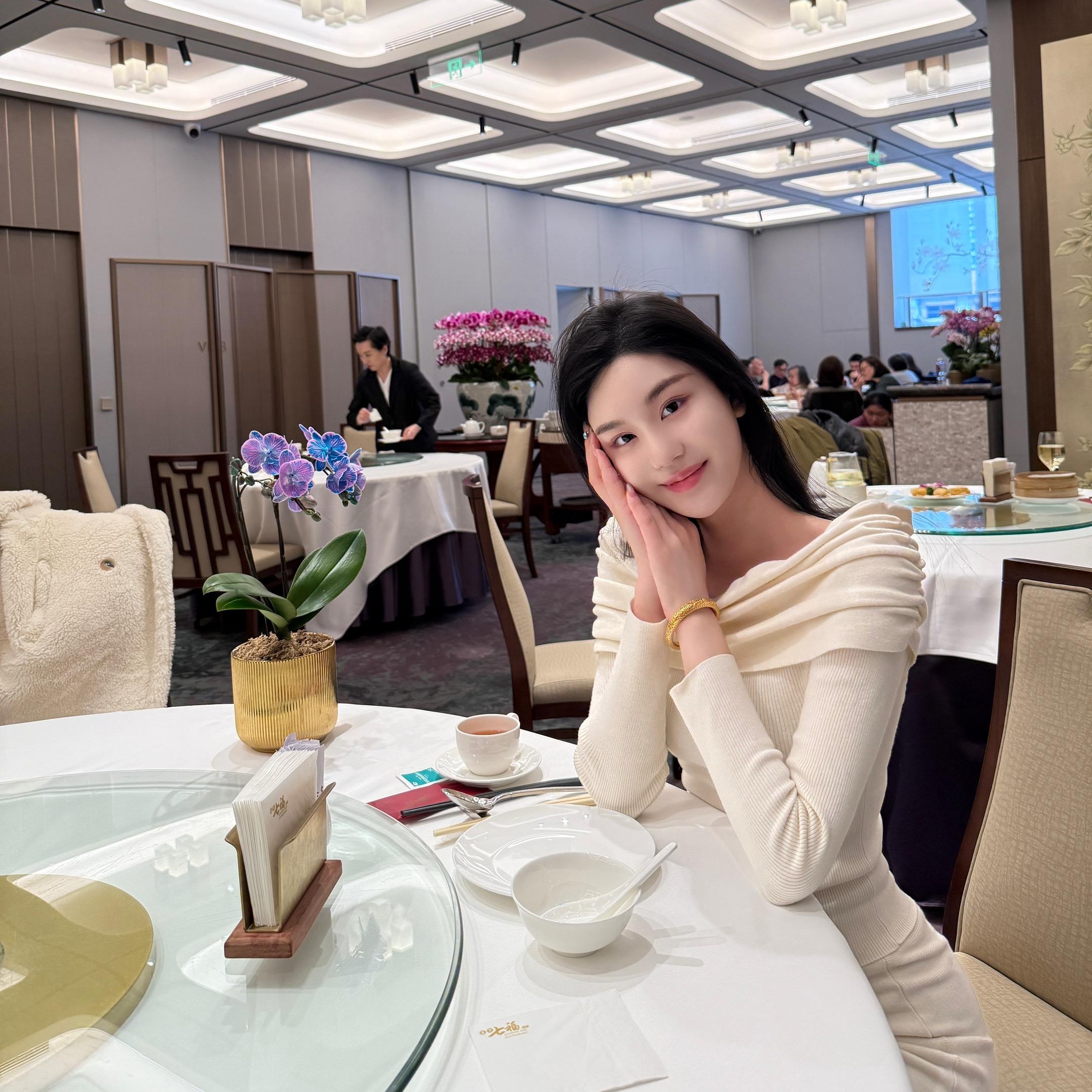 浅过一下节“👸🏻” 🎀3⃝8⃝富女节🎀快乐𓇥𓇢
