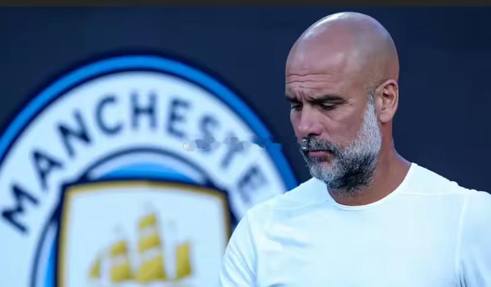 今天曼城名宿加雷斯·巴里接受了goal.com的独家专访，期间他谈到了曼城现任主