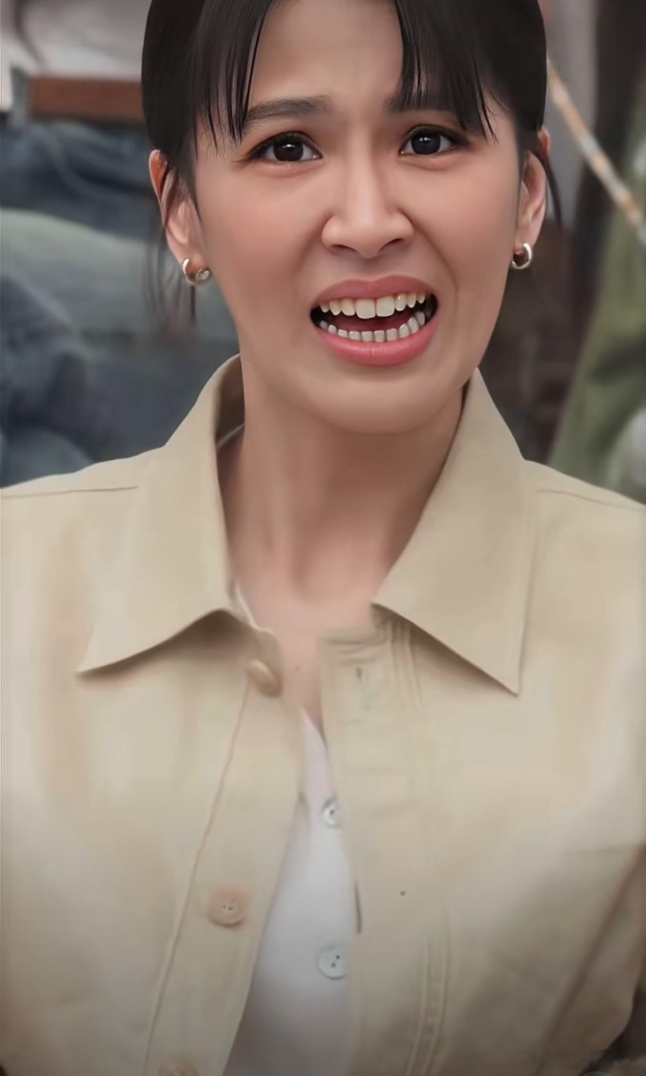 曾沛慈：我是谁？我在哪？我听到了什么？这reaction简直是行走的表情包。我听