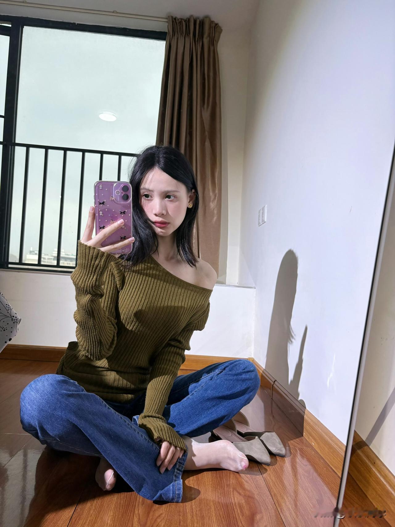 不敢随便喜欢你，怕你家那位不同意