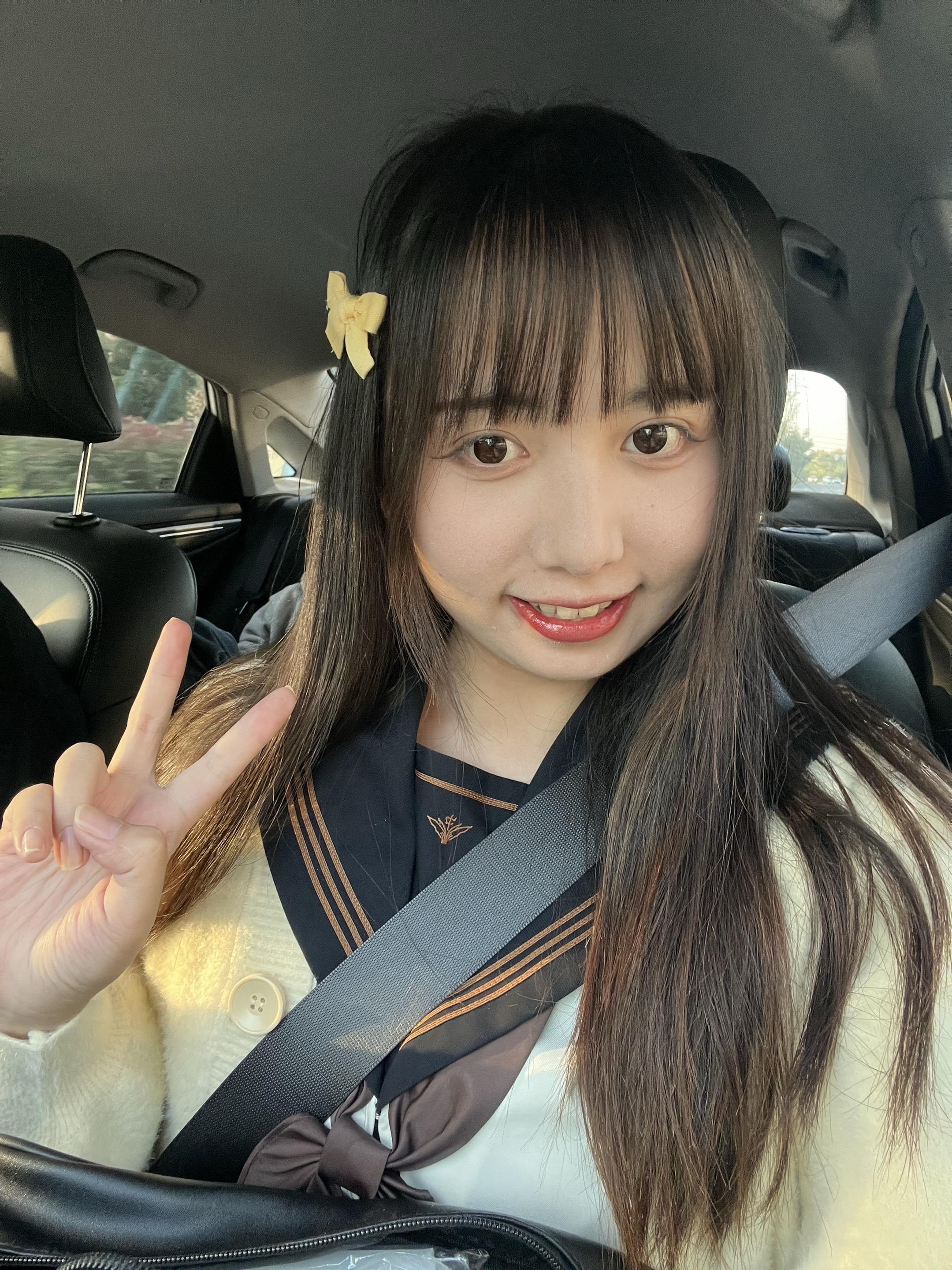 原相机拍照好好看。我喜欢iPhone原相机 140斤时候的自拍