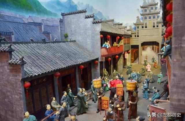 雍正十一年癸丑科状元陈倓，是一个悲剧性的人物。
陈倓是江苏仪征人，骨骼精奇、天赋