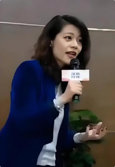 复旦才女陈果一针见血，道出了一个婚姻真相："头婚一旦散了，幸福基本就断了。别不信