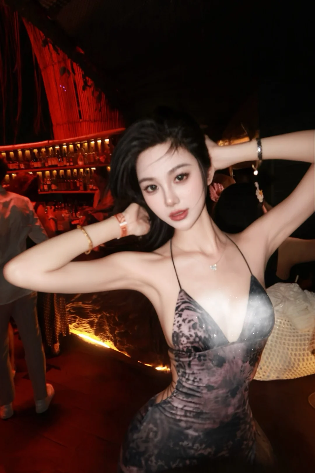出片友好旅行｜曼谷水母酒吧