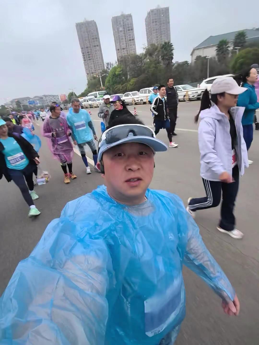 2026年第一场马拉松，不抛弃，不放弃，坚持所爱，继续努力🙂🙂🙂