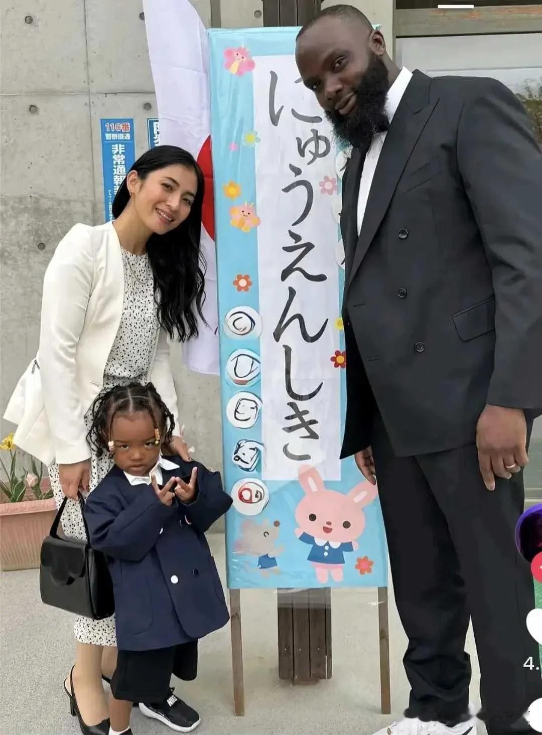 事实证明，一张白纸用墨水书写才精彩！