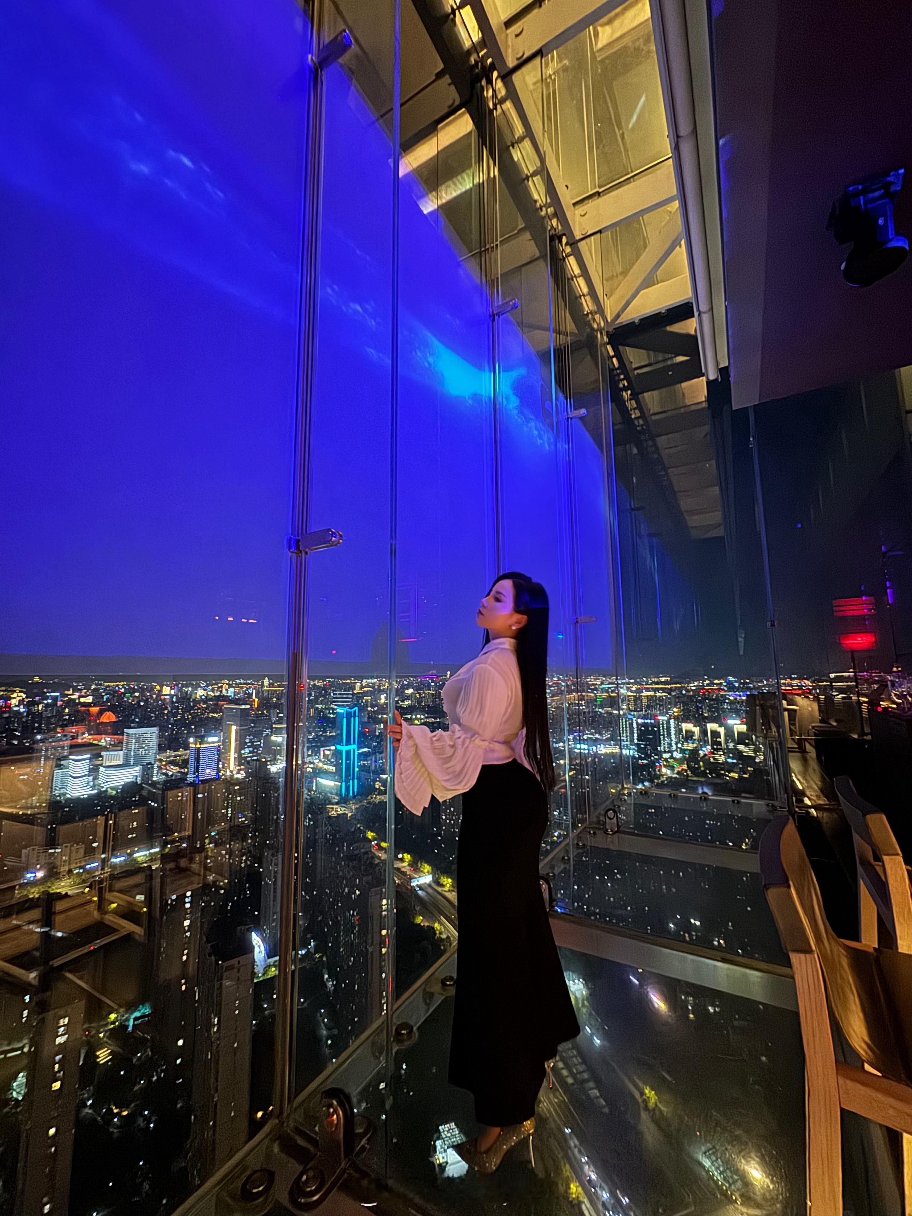 【破局成长｜勇敢的人先享受世界，主动的人先赢得机会 】刻意练习三个转变：  把