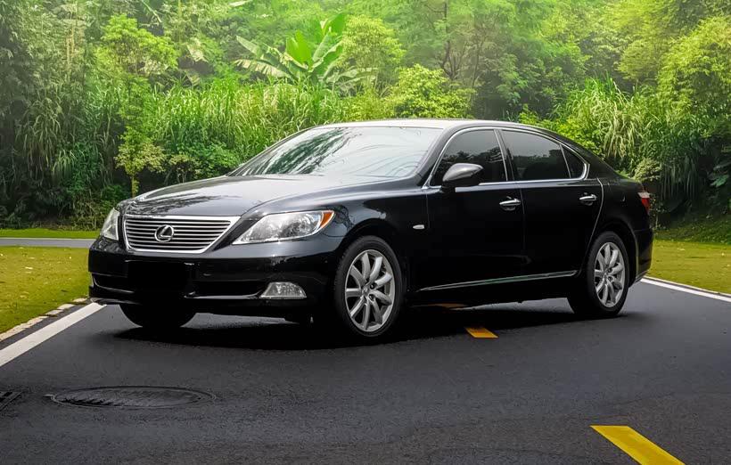 买二手老雷克萨斯后悔了？这台06款LS460L，藏着创业者最懂的 “真香”
创业