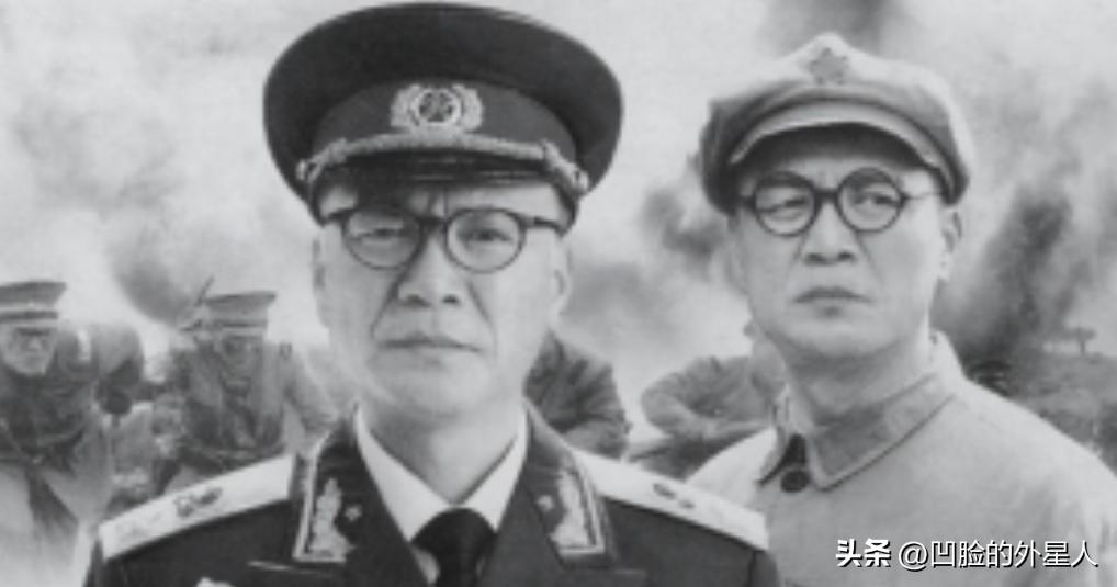 1935年，红军过大凉山，刘伯承致信川军许剑霜：“让个路！”谁知，许剑霜回信却说