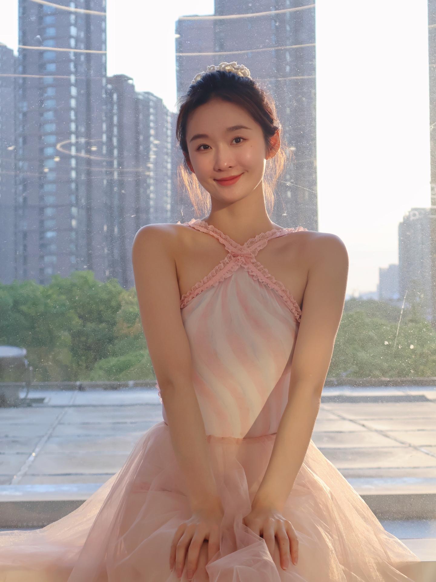 阳光总会偏爱我的明媚💓