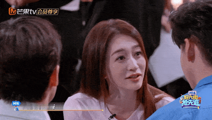 齐思钧夸李小冉进步很多你好星期六同台复盘练歌日常，齐思钧细数前后差距，直言李小冉