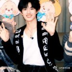 张极冬至vlog  张极这冬至 vlog 必须夸，熟悉的场景，灵动的他，仿佛带着