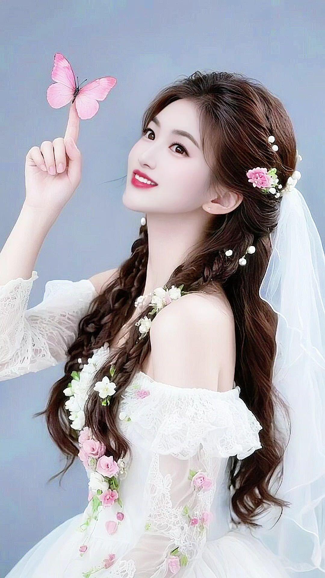 梦幻蝴蝶婚纱 蝴蝶仙子上线 蝴蝶婚纱 清纯甜美 温柔待余生