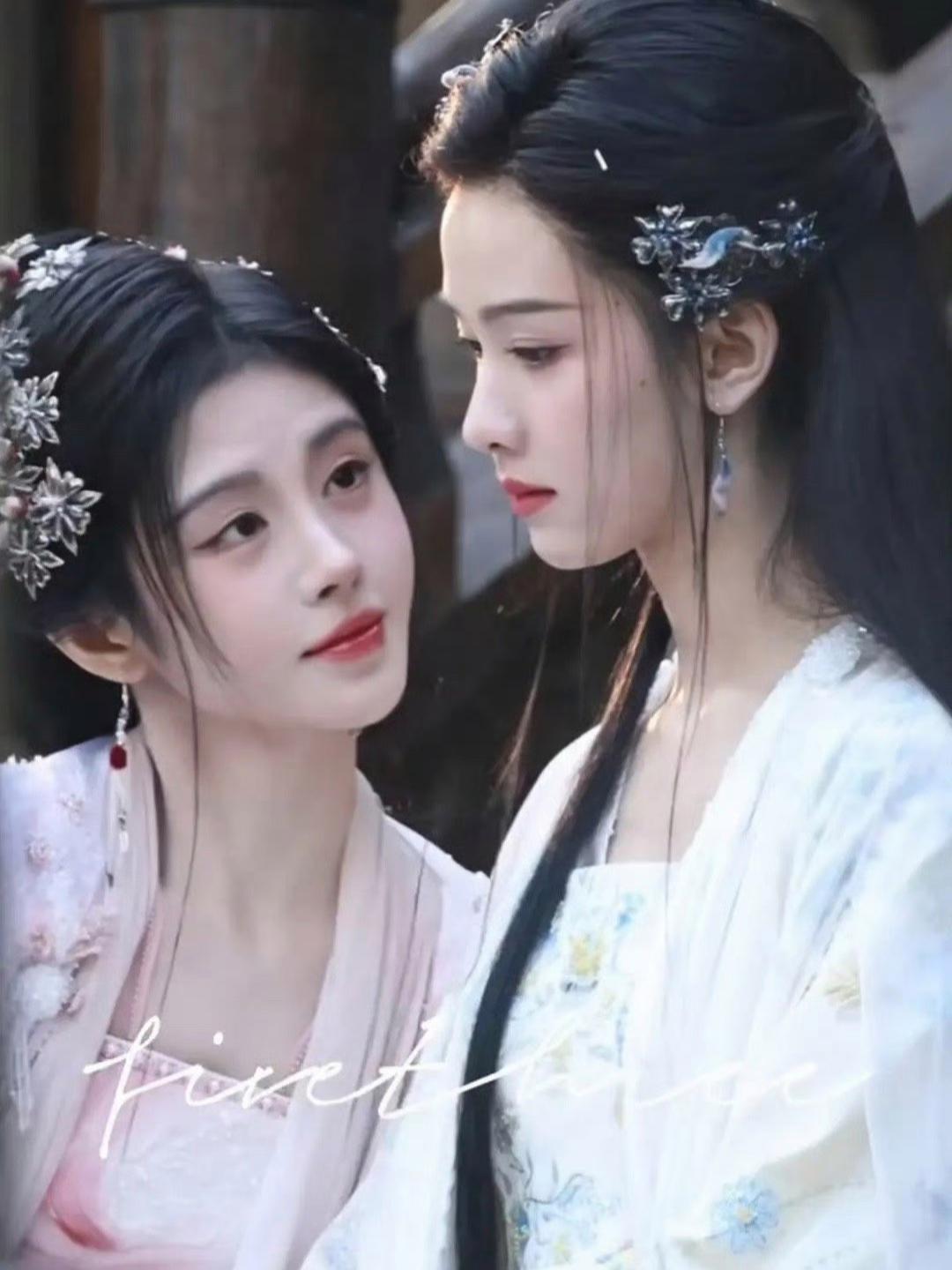 说实话这个鞠婧祎眉弓画的简直是败笔，，，， 