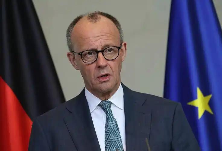 德国的真正面目被揭穿，金灿荣教授发话了！3月27日金教授发长文表示：德日两国都是