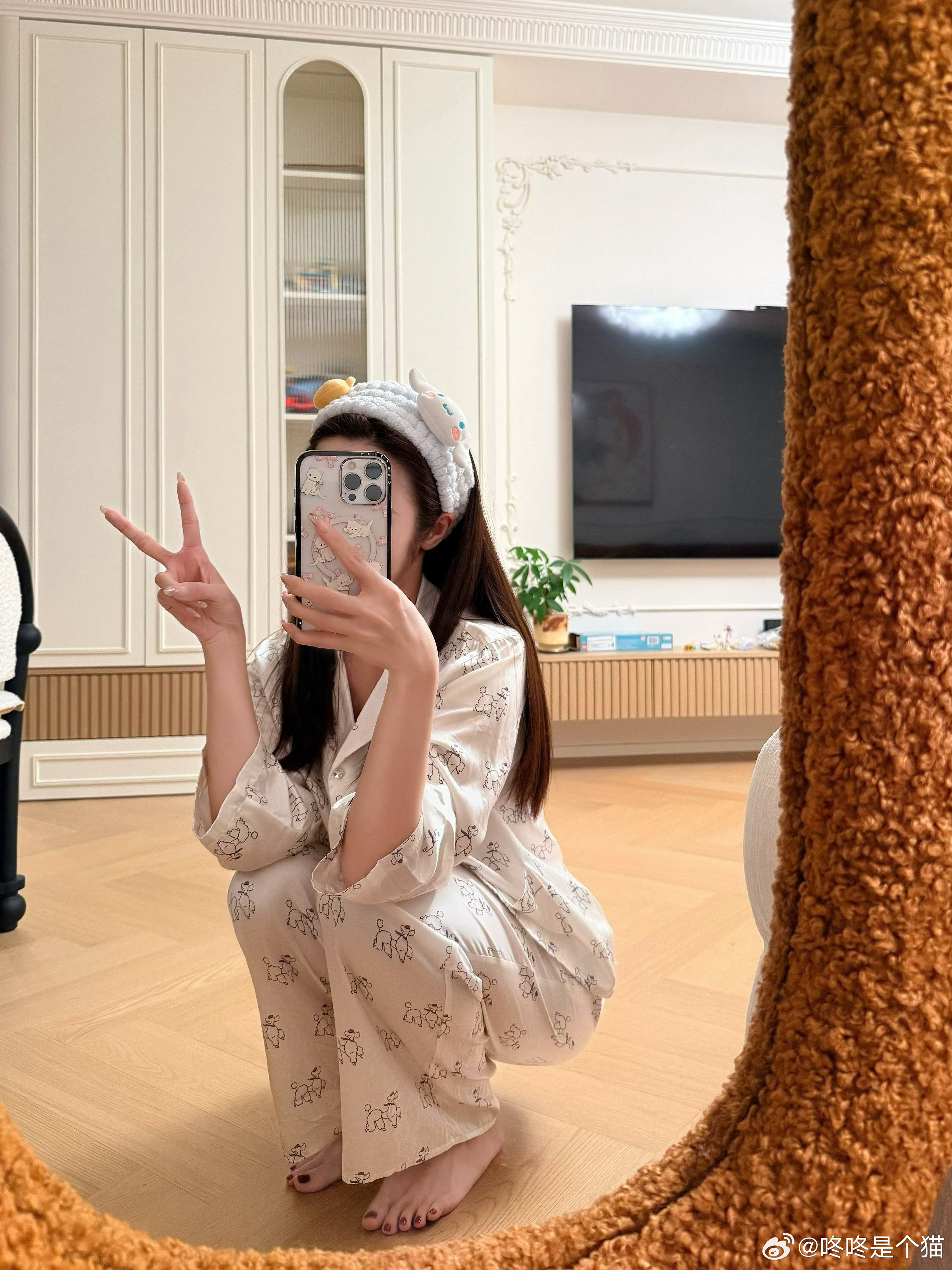 不是，也没人告诉我练普拉提这么累啊比我跑五公里七公里还累，旁边的人都好优雅好丝滑