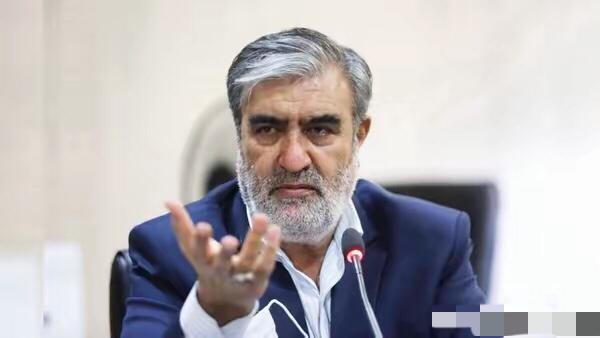 伊朗高官放狠话：乌克兰敢打伊朗，就是宣战！3月14日，伊朗高级军事顾问公开警告：