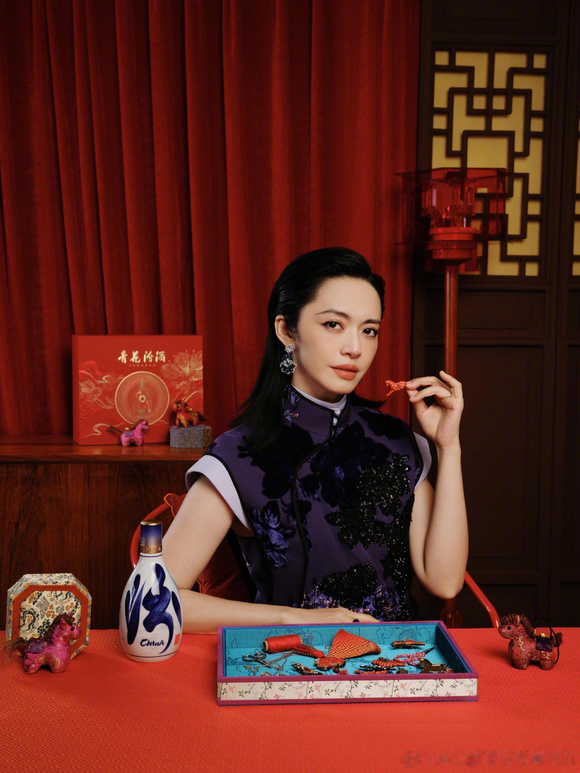 姚晨从杂役到东方美人的蜕变 从郭芙蓉到如今，她身上那份侠女底色还在，但增添了更多