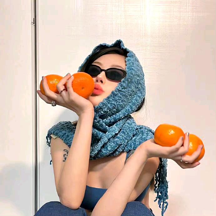 橘中藏春意，人间有暖阳。