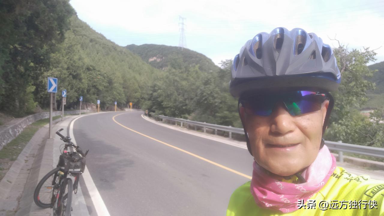 今天打卡门头沟G108国道松树岭隧道，穿行千灵山隧道，簸箕沟隧道，最终到达松树岭