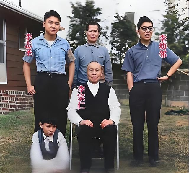 1911年冬天，李宗仁在新婚之夜犹豫了很久才进洞房，听说新娘子是个文盲，这让他很