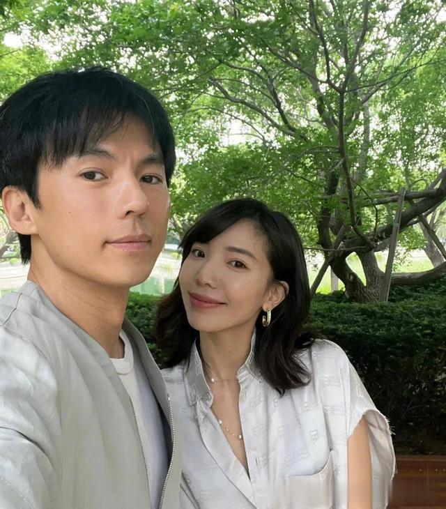 一味雌竞，时不时碰瓷，真的没品， 嫉妒让人面目全非啊。 

两口子过日子，老是张