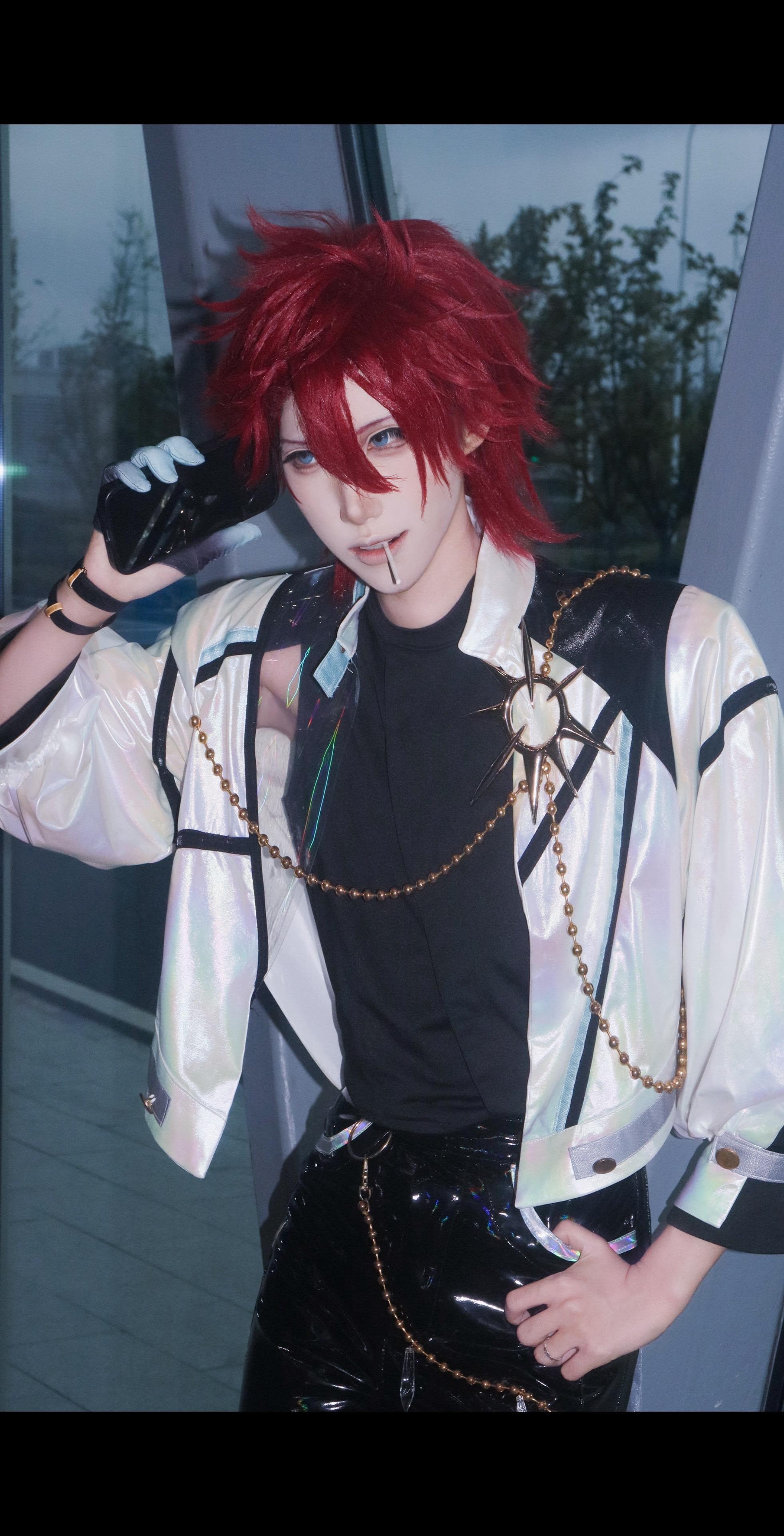 我就这样造谣哥下班蹲在路边等弟一起回家。不管了总之 日发一点！