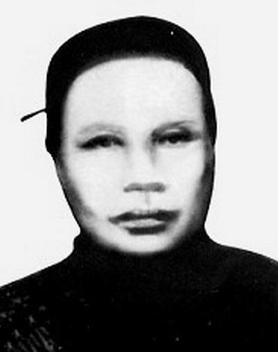 50岁的曾国藩在洞房花烛夜，突然惊恐地推开19岁的新妾陈氏，大喊侍卫将其拽走，甚