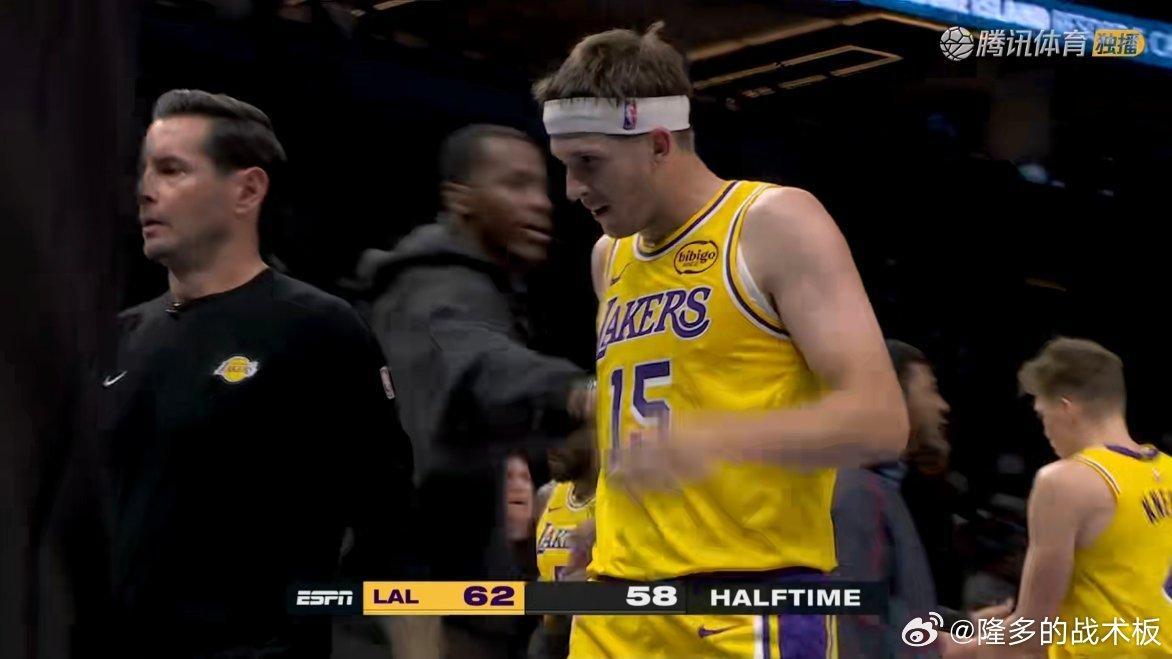 里夫斯状态继续火热！湖人半场62-58反超森林狼🔥湖人vs森林狼 ​​​