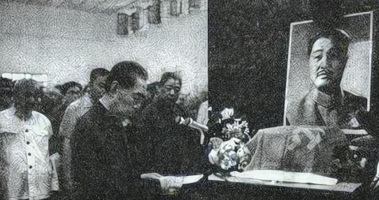 1975年，贺龙的追悼会原本由军委全程安排，可仪式才开始前，追悼会的规格却突然得