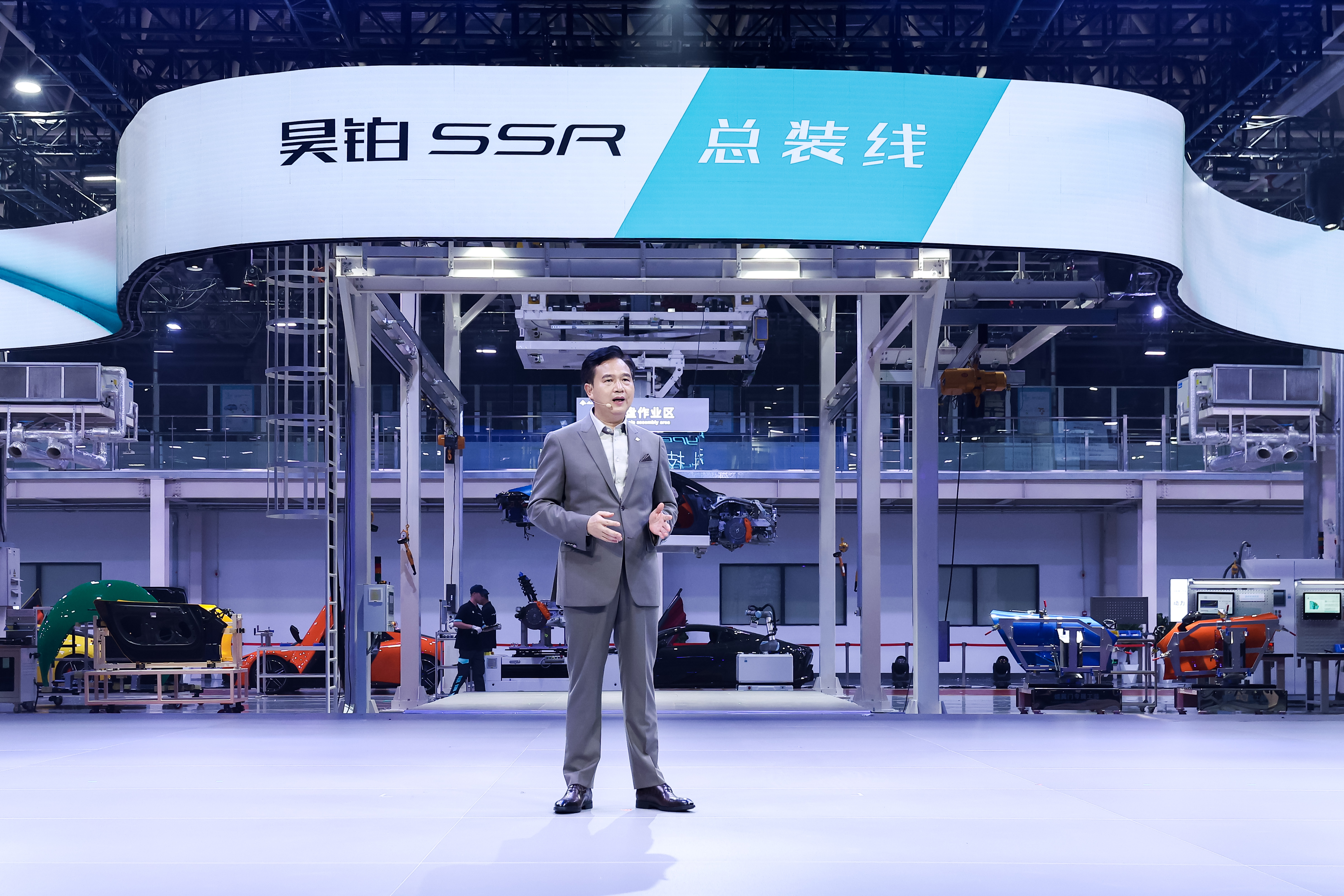 有外媒预测，今年Apple Watch的出货量将同比下滑约15%，降至3600万