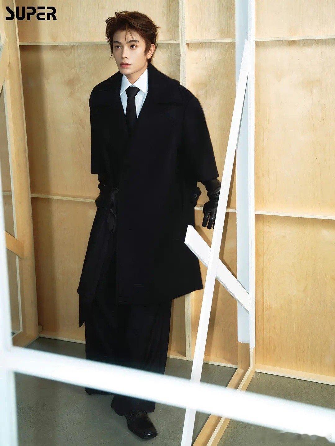 丁禹兮的杂志出图，这状态如何[举手] 