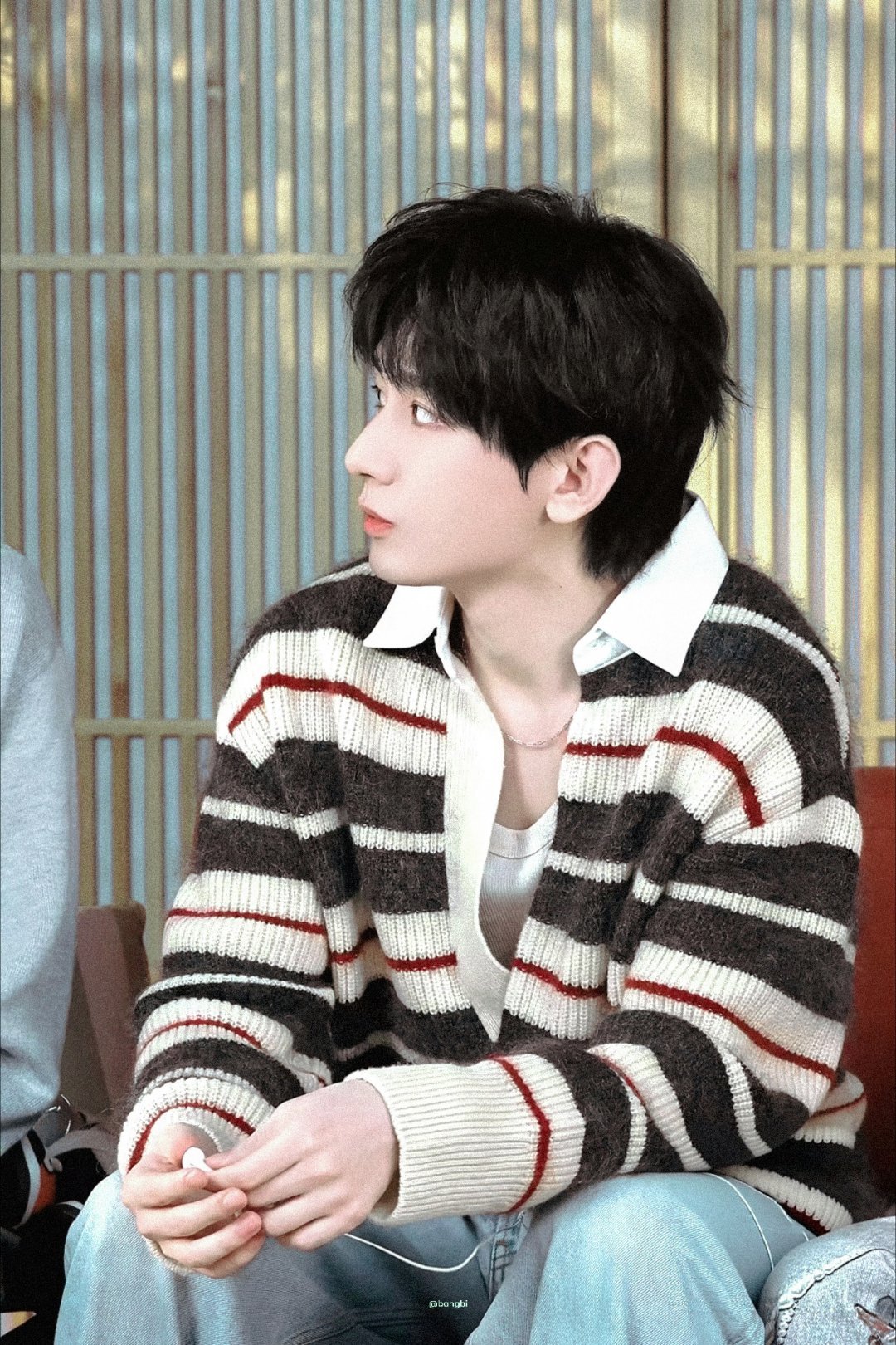 虽然… 但是我真的好喜欢淇淇成毅 这套妆造很温柔 很可爱 也很乖巧~ 给人如沐春