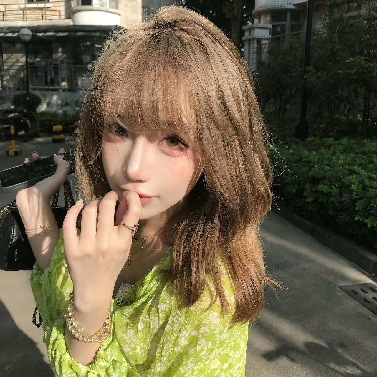 She.s luv me.夏季ootd 咖啡店穿搭 清冷感ootd 我的夏日oo