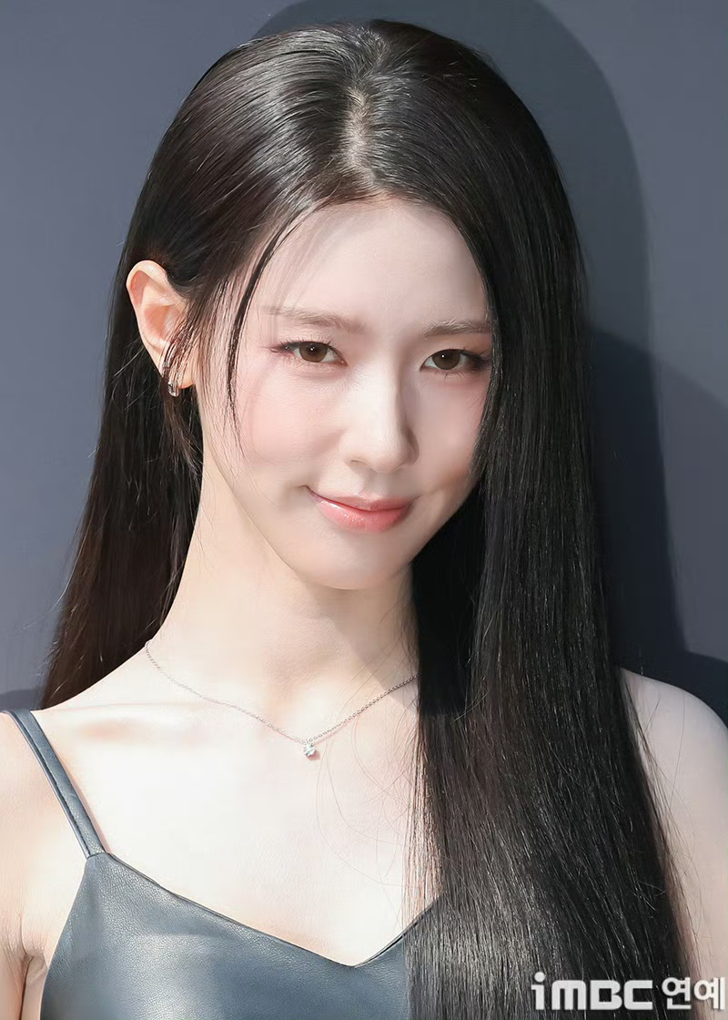 赵美延 for YSL Beauty ​​​