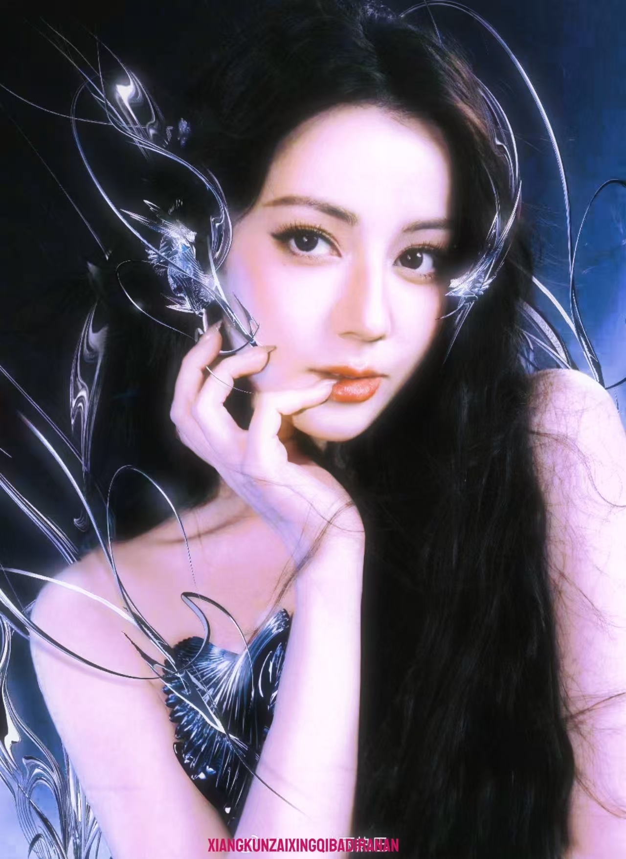 迪丽热巴[超话]迪丽热巴益起来 dlrb每日一善真正在努力的，日子是不会舒服的。