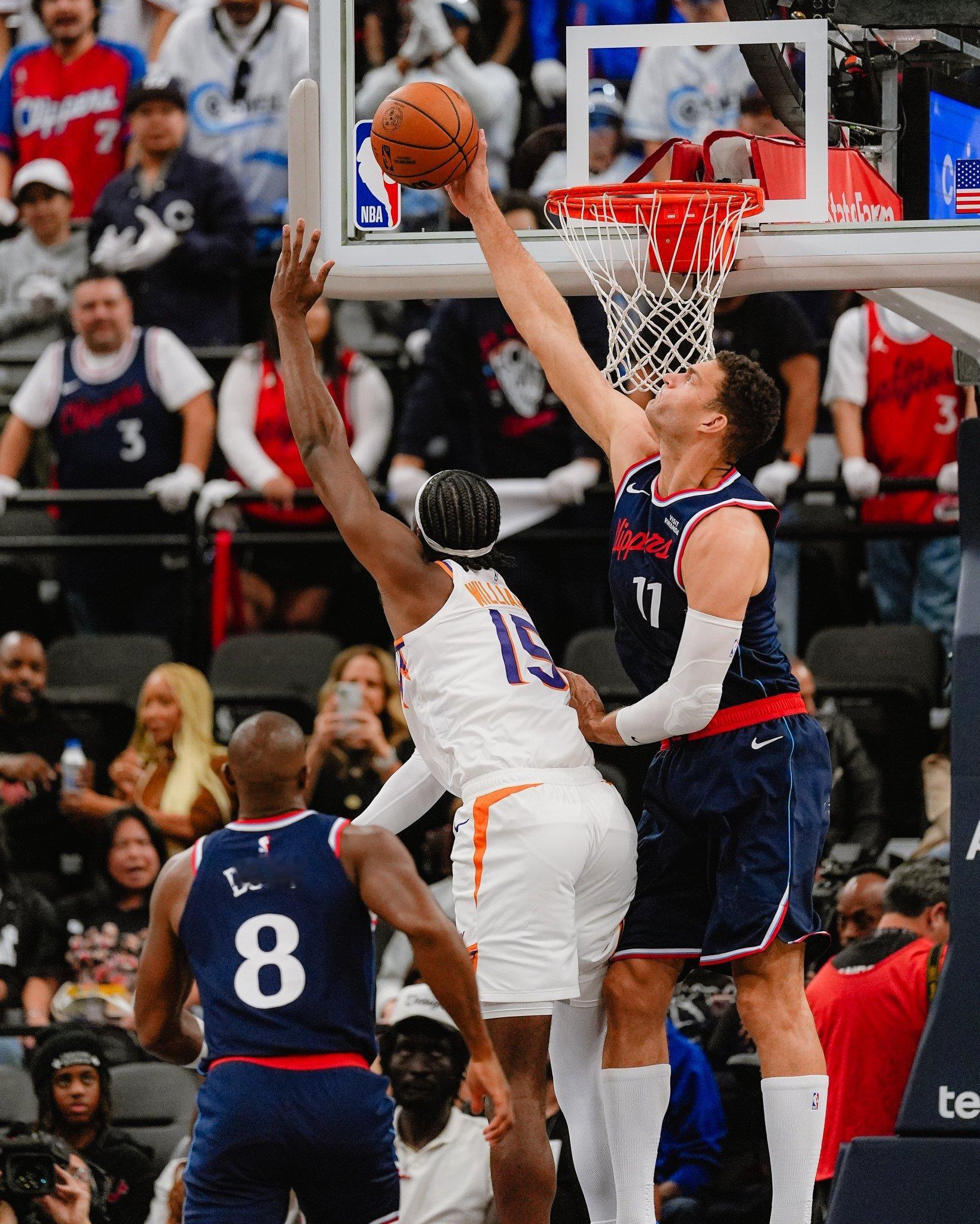 好喜欢大洛，盖帽看得太爽[喵喵]一分钟视频创作季新赛季篮不住 ​​​