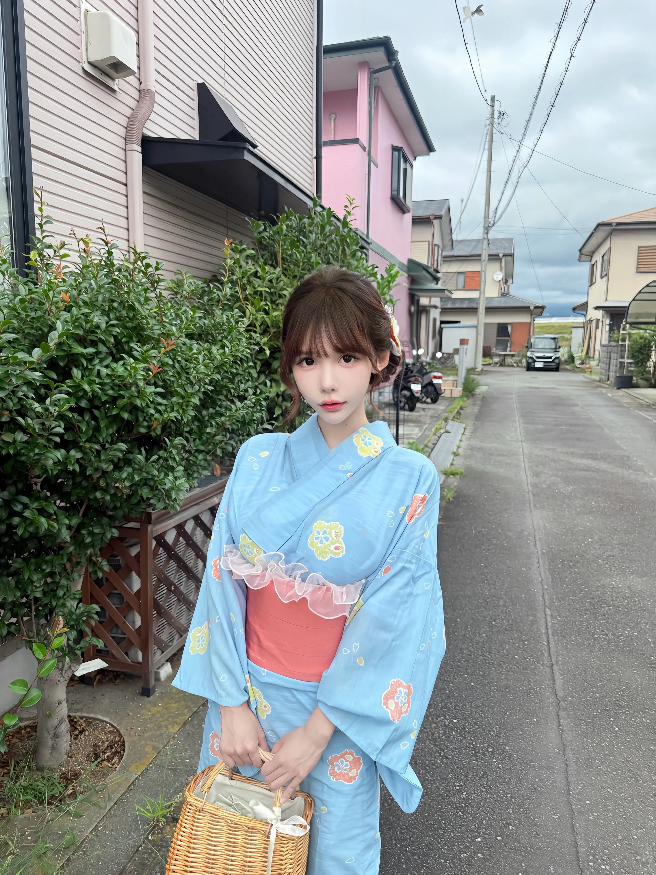 于是夏天在我的身后落下 👘