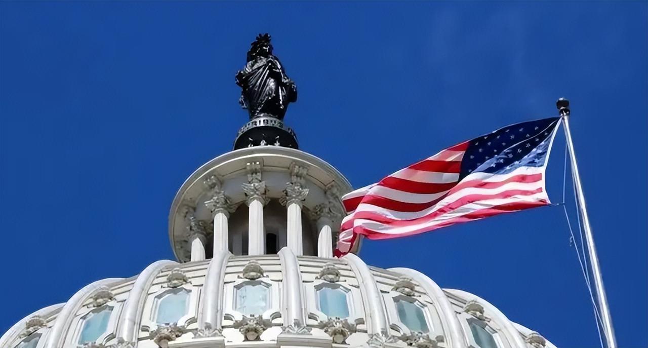 打赢美国真有简单路径？别再只盯着航母硬碰硬了，真正决定胜负的地方可能另有答案，直