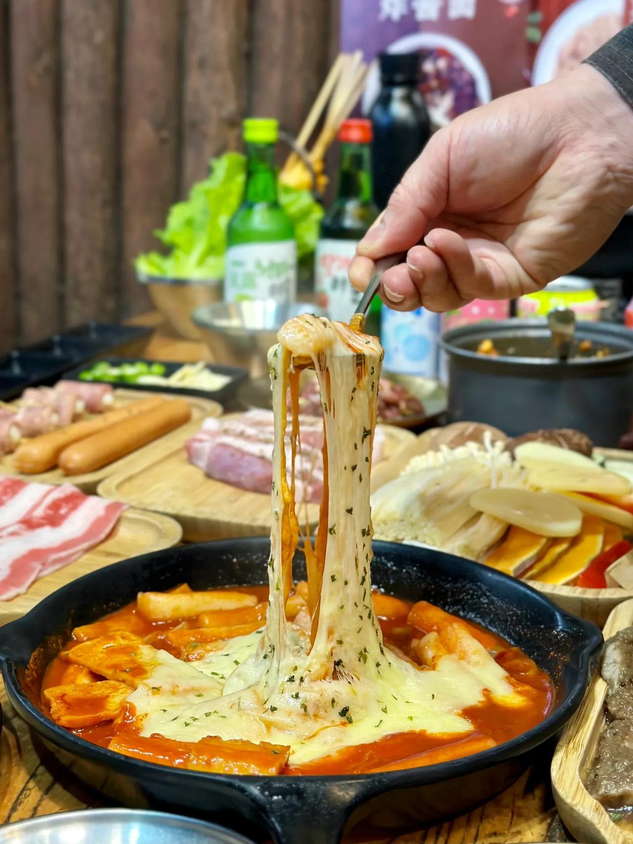 在成都！！唧唧冒油好吃到嘎嘎蹦！


人均60+吃地道的韩国烤肉！巨巨巨划算啊！