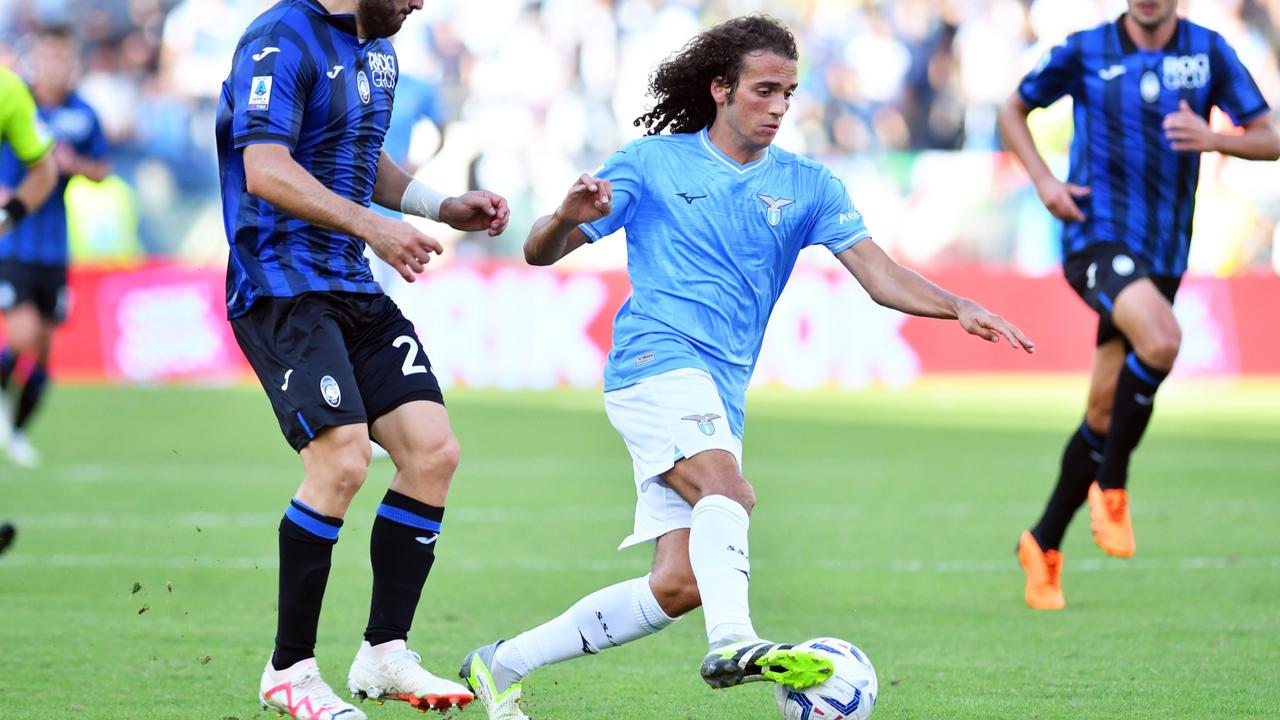 斯基拉消息：桑德兰已经重启谈判，尝试一月份从拉齐奥签下贡多齐。
六月份时桑德兰对