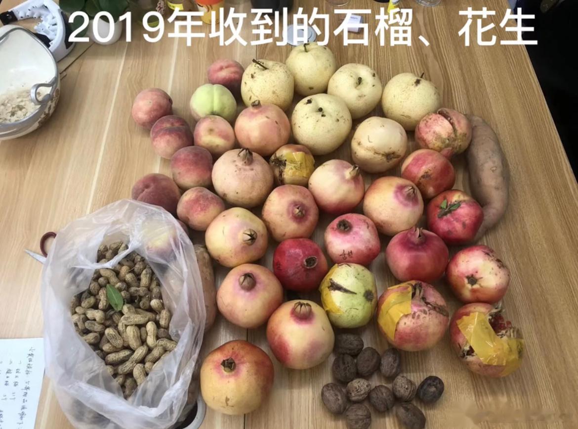 2018年的秋天，北京地铁五号线，我遇到了一个年近八十只身来北京的大爷问路，指路